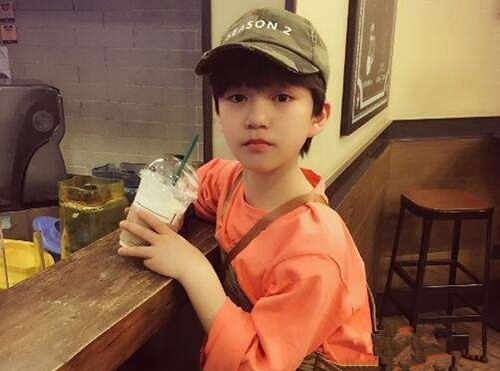 男孩叫李志什么好听